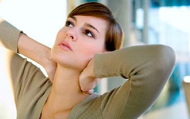 η εκτέλεση γυμναστικής για την αυχενική οστεοχονδρωσία θα επηρεάσει την εξάλειψη της νόσου